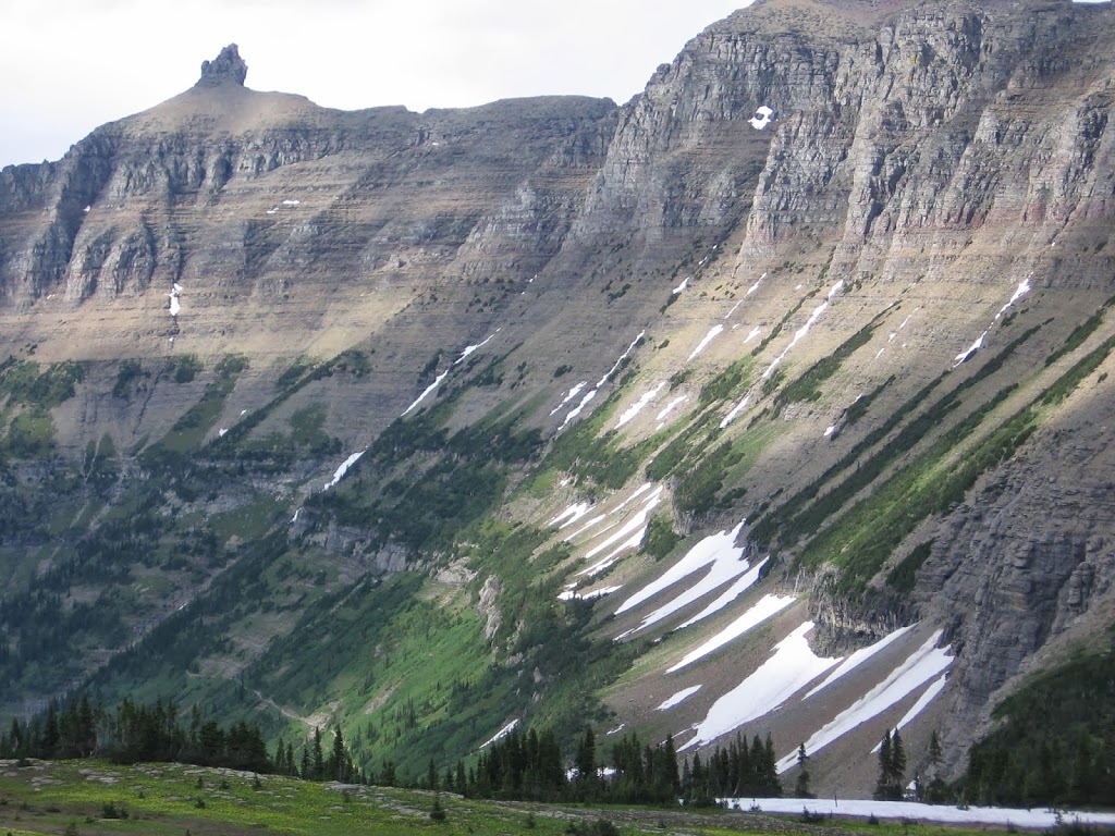 garden wall glacier national park